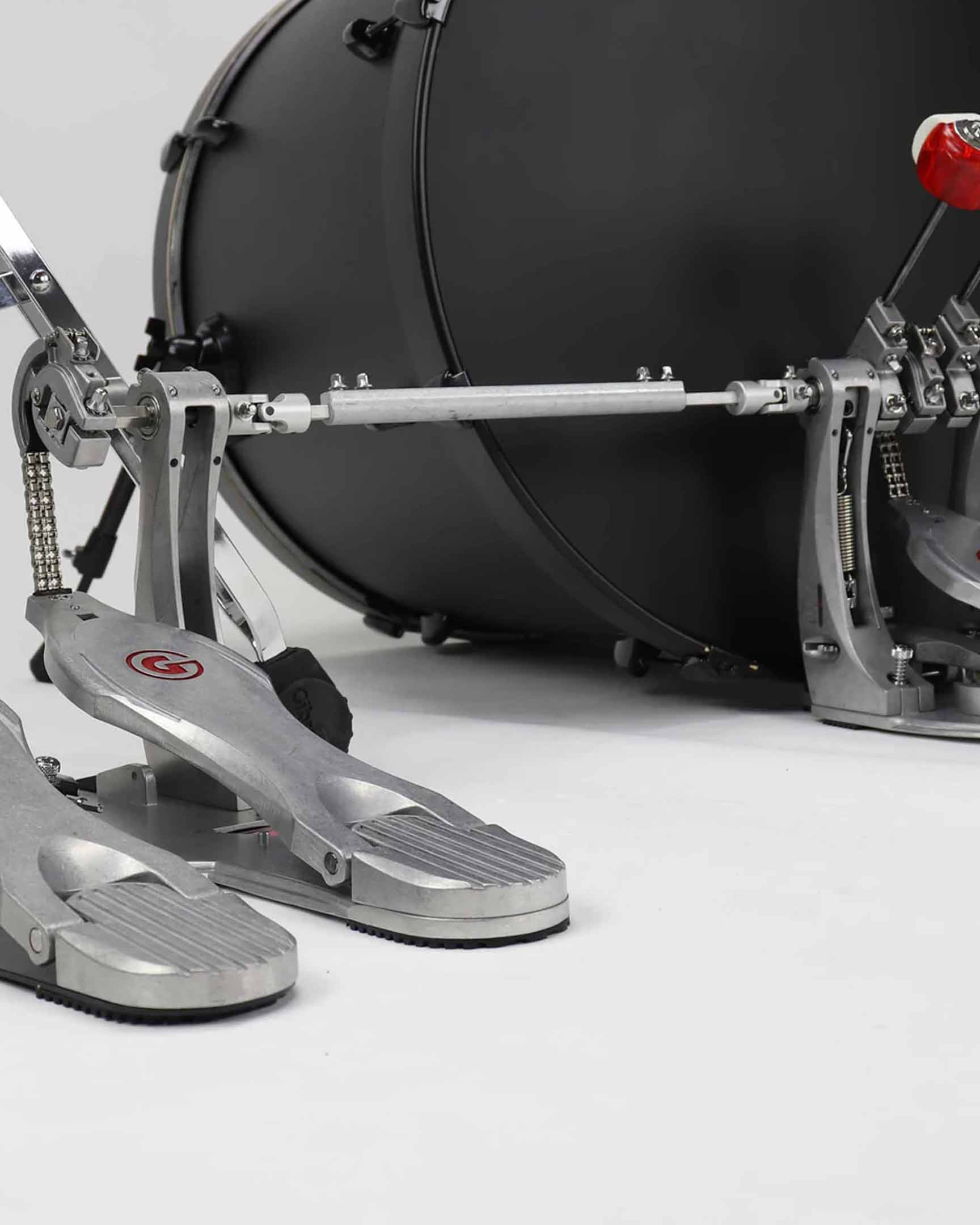 9000 Series G-Class Double Chain Double Bass Drum Pedal - Image 3